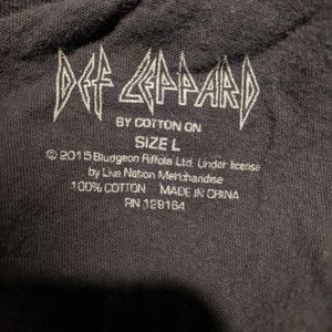 Cotton On Tops - Def Leppard Hysteria '87 Muscle Tee Cotton On Tops - Def Leppard Hysteria '87 Muscle Tee